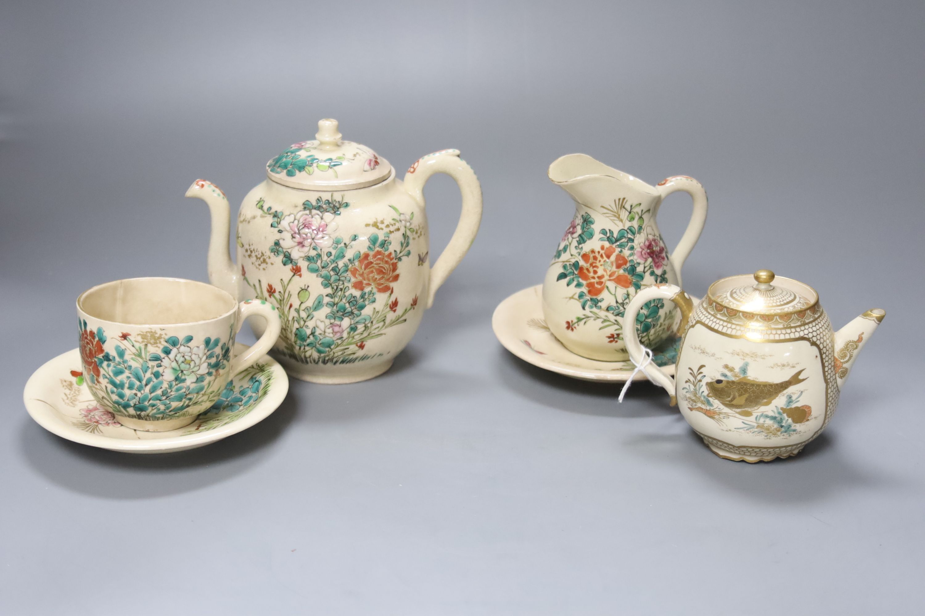 A Kinkozan teapot, height 9cm, and five pieces of Satsuma earthenware